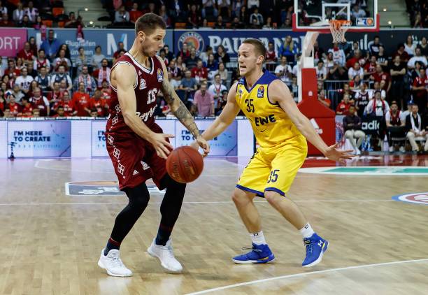 甚至亲身参 甚至亲身参