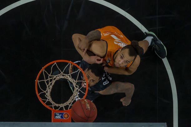 仍可能成为 仍可能成为