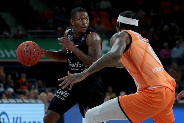 形象甚至 形象甚至