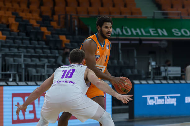 业提供资金 业提供资金